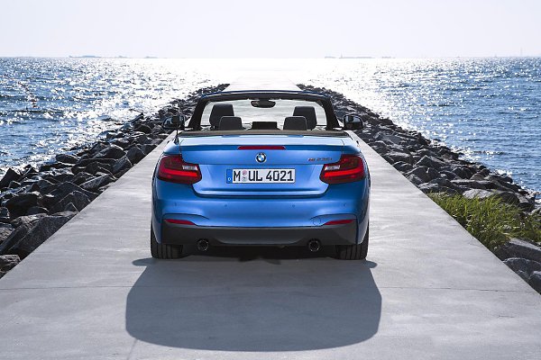 BMW 2 Series Convertible - 5