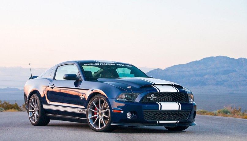 Ford Mustang Shelby GT500.