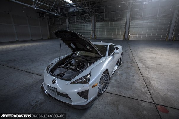 Lexus LFA.: 4.8 V10: 560 .. : 480 :  : ... - 3