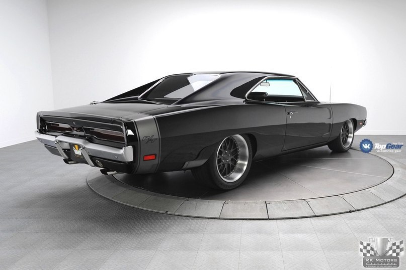 Dodge Charger Custom Black - 2