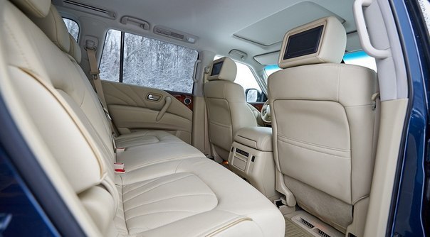 Infiniti QX80 - 6