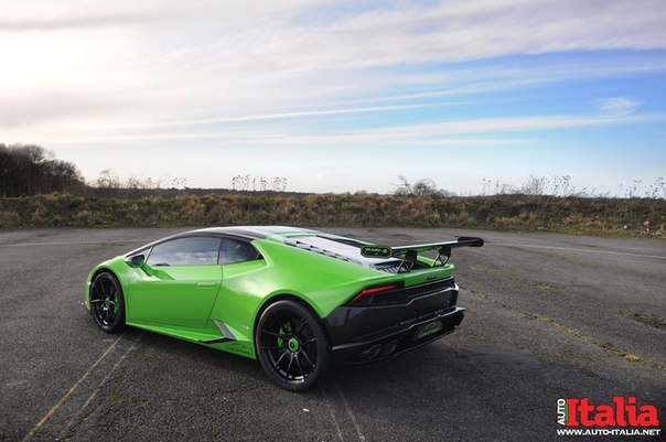 Oakley Design Lamborghini Huracan - 2