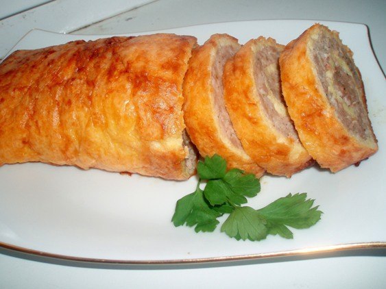 Мясной рулет