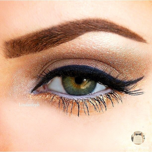    - 11  2015  23:00 - 4