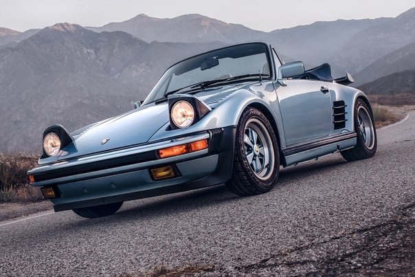 Porsche 911 Carrera 3.2 Cabriolet Flachblau US-spec (930) '1989