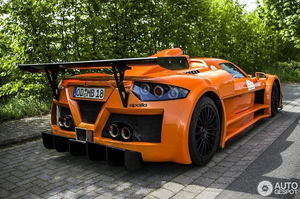 Gumpert Apollo Sport - 8