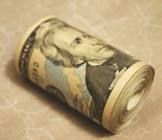 Кажется, все искали кратчайшей дороги к деньгам и при этом обходили самую прямую — ту, которая ведет ...
