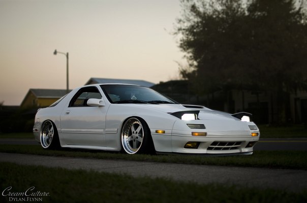 Mazda RX-7 - 2