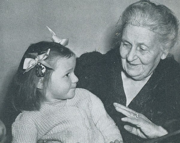 19 заповедей Марии Монтессори для родителей.1. Детей учит то, что их окружает.2. Если ребенка ...