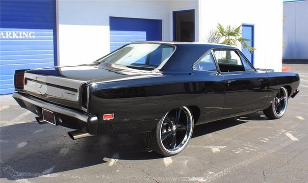 1969 Plymouth Road Runner Custom - 2