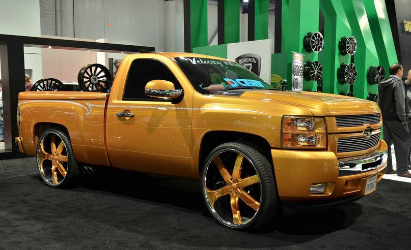 Chevrolet Silverado.