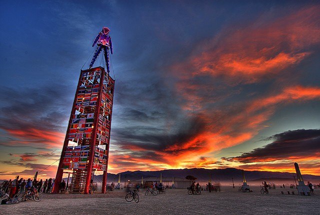   , .  Burning Man,     -  ...