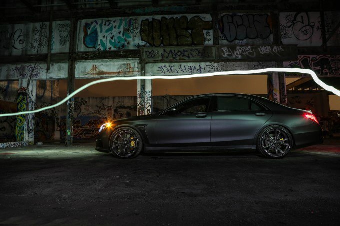 Mercedes-Benz S 63 AMG - 7