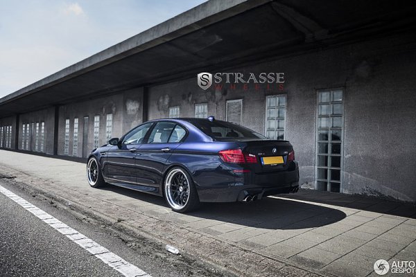 BMW M5 F10. - 3