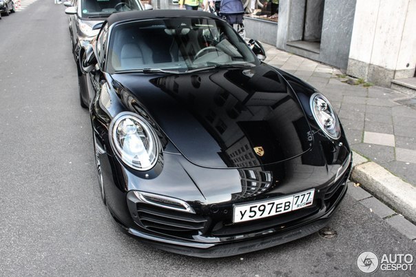 Porsche 911 Turbo S Cabriolet (991). - 9