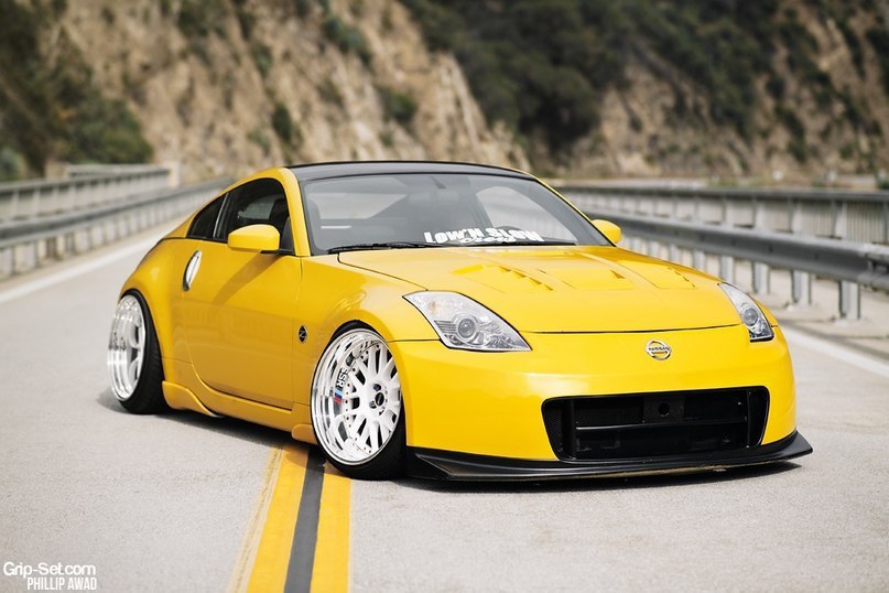 Nissan 350Z. - 6