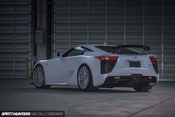 Lexus LFA.: 4.8 V10: 560 .. : 480 :  : ... - 2