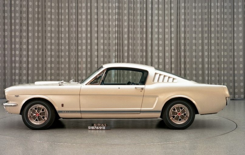 1964 Ford Mustang