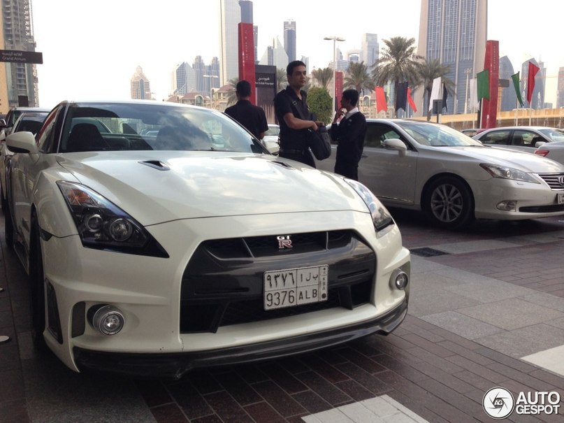 Nissan WALD GT-R Black Bison Edition - 2