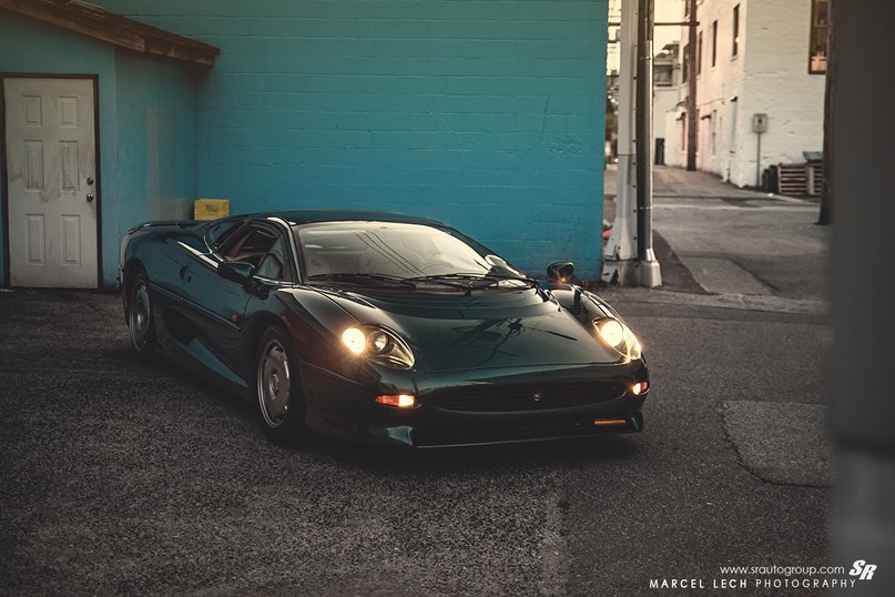 Jaguar XJ220 - 5