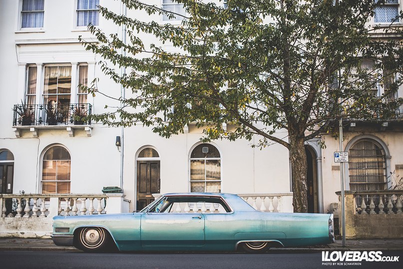 Cadillac De Ville. - 4