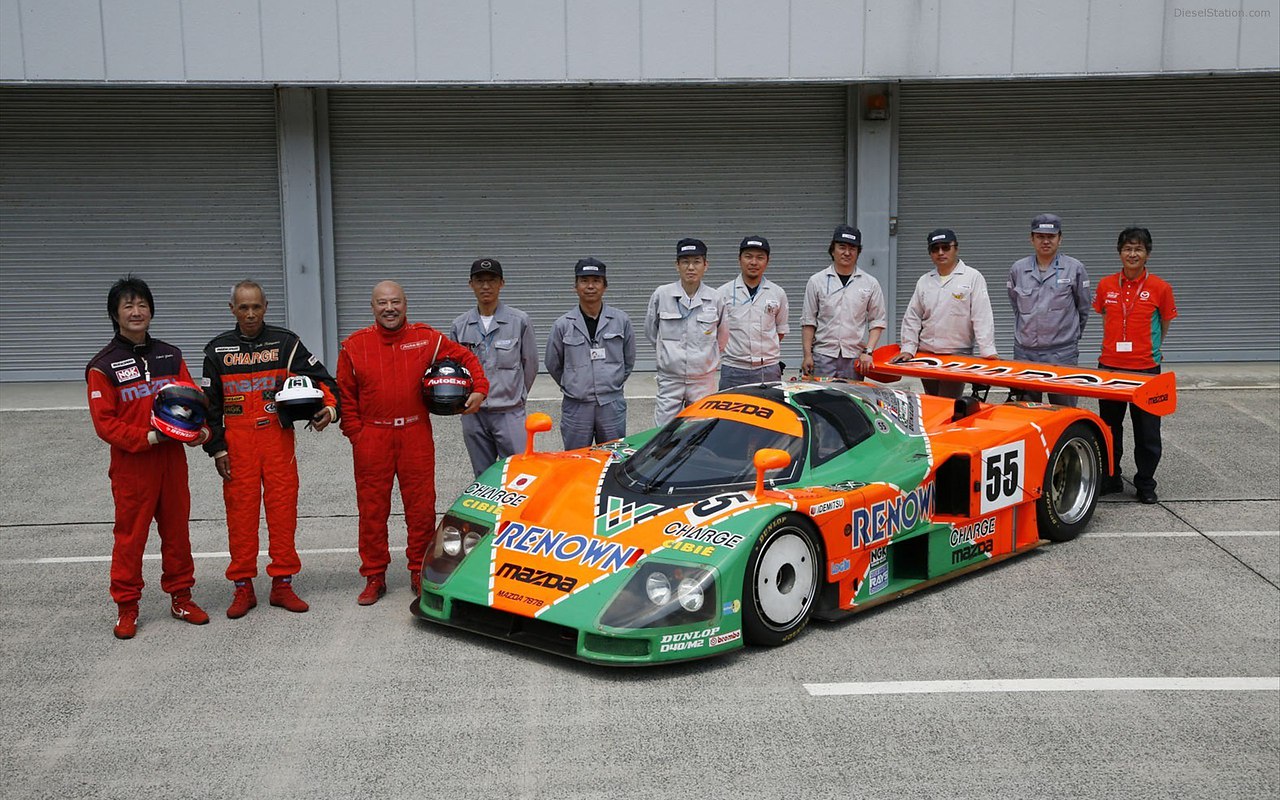 Mazda 787B.