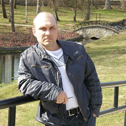 Alexey, 50, 