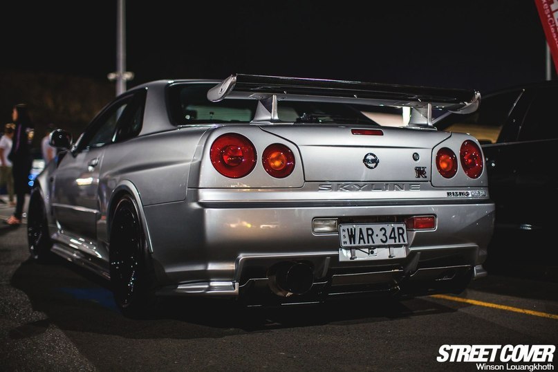 Nissan Skyline R34 - 7