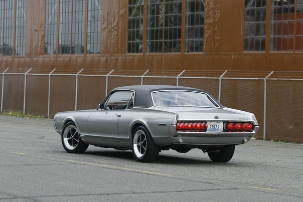 1967 Mercury Cougar - 2