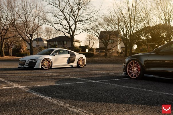 Audi R8  S7 - 4