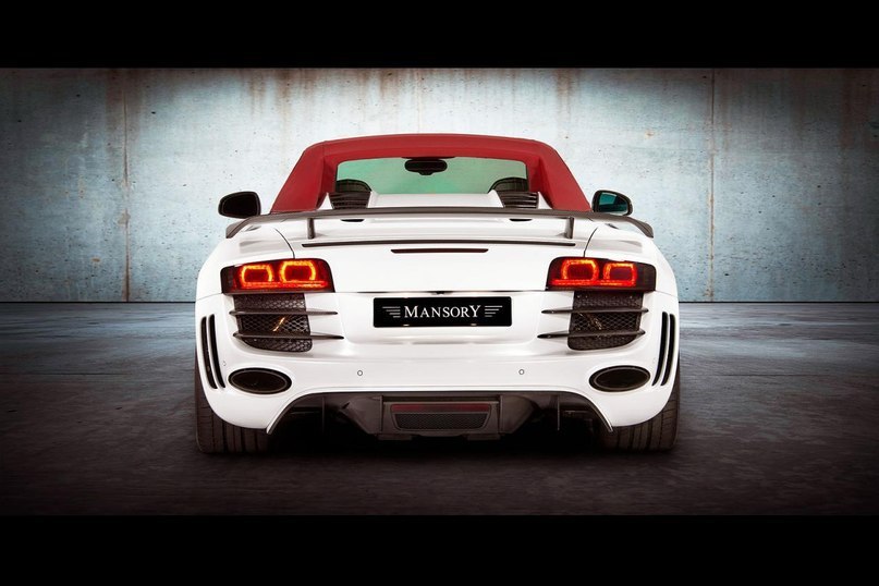 Audi R8 V10 Spyder  Mansory - 8
