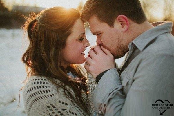 Все что я ищу в мужчине - это уверенность в завтрашнем дне. Знать, что ты любима и желанна. ...