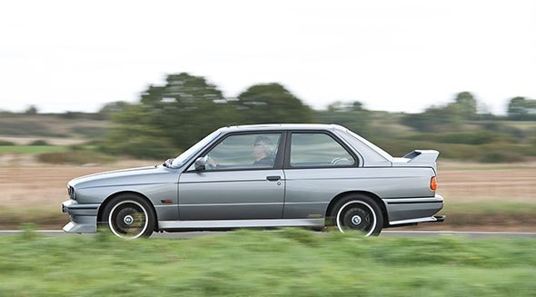 BMW M3 E30 vs Mercedes 190E 2.5-16 - 4