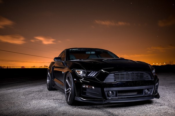 Mustang GT Roush Performance - 2