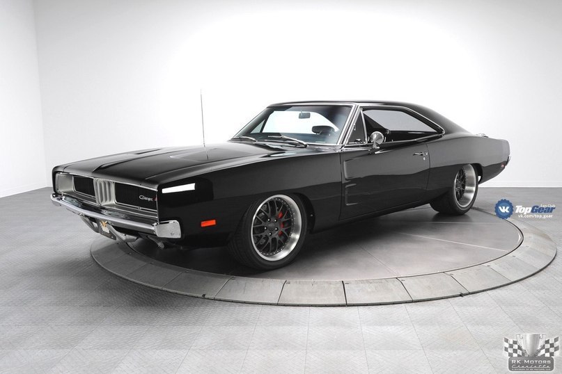 Dodge Charger Custom Black