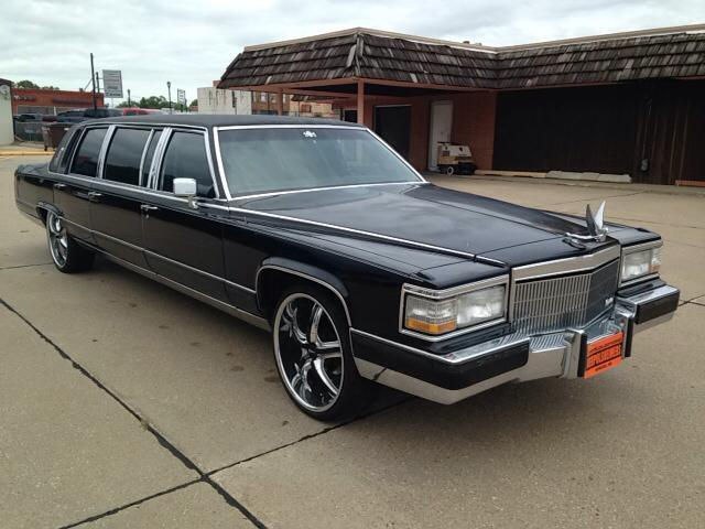 1990 Cadillac Brougham - 2