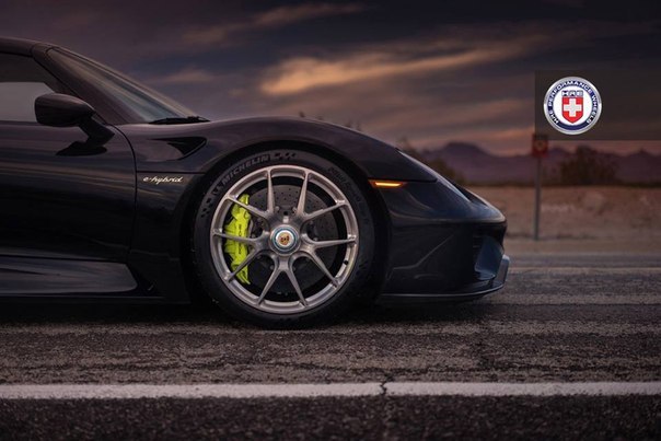 Porsche 918 Spyder on HRE - 8