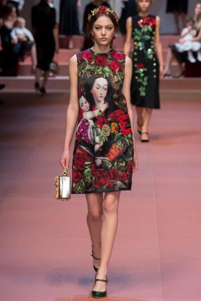 Гимн всем мамам в новой коллекции Dolce&Gabbana - 7