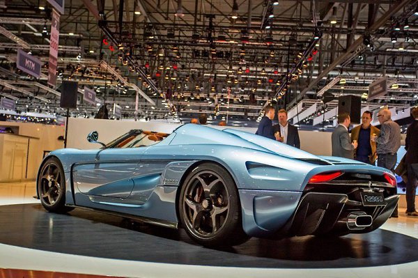 Koenigsegg Regera.: 5.0 V8 + Electric Drive: 1509 .. : 2000 ... - 3