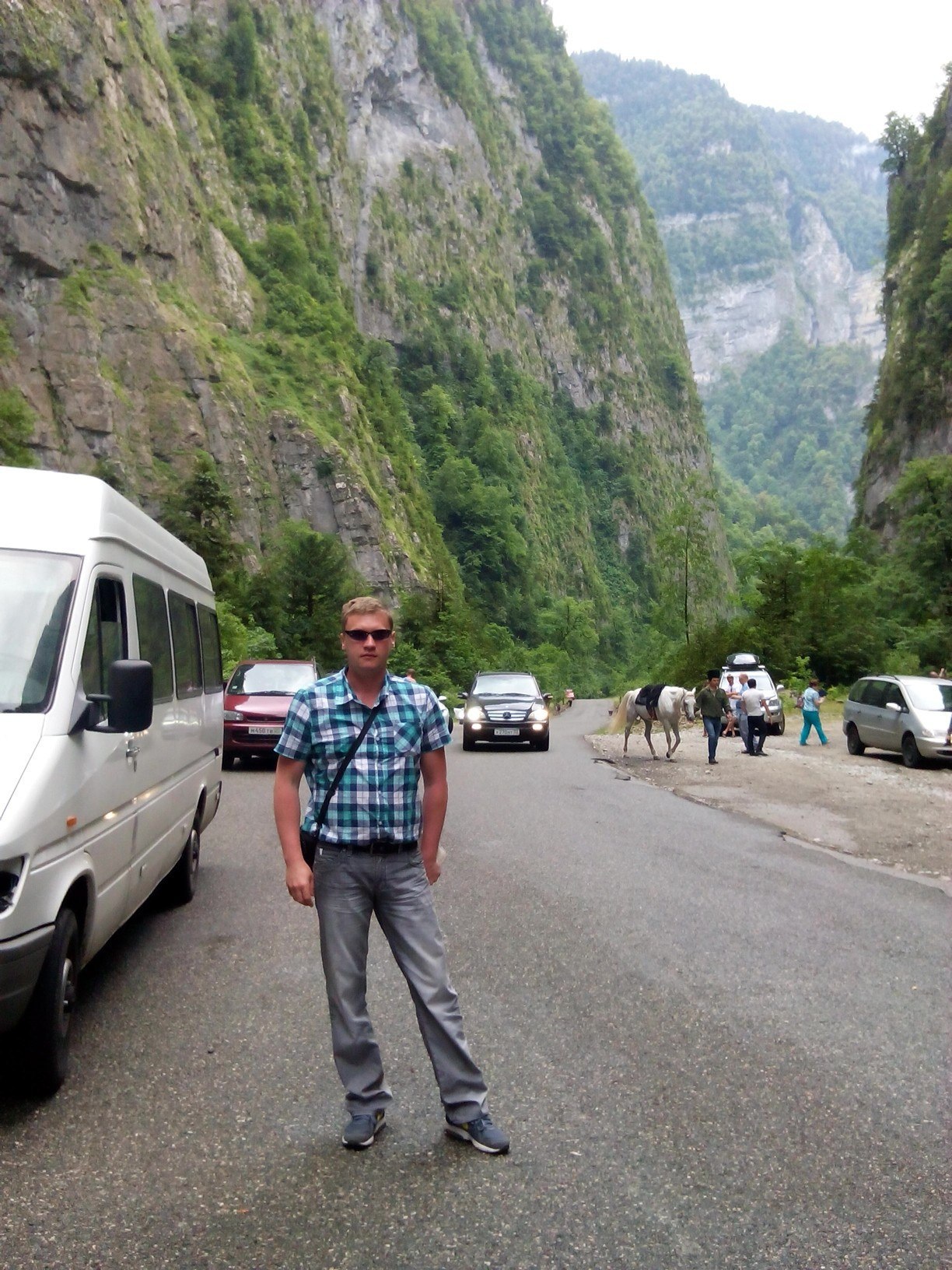   - 15  2015  20:13 - 9