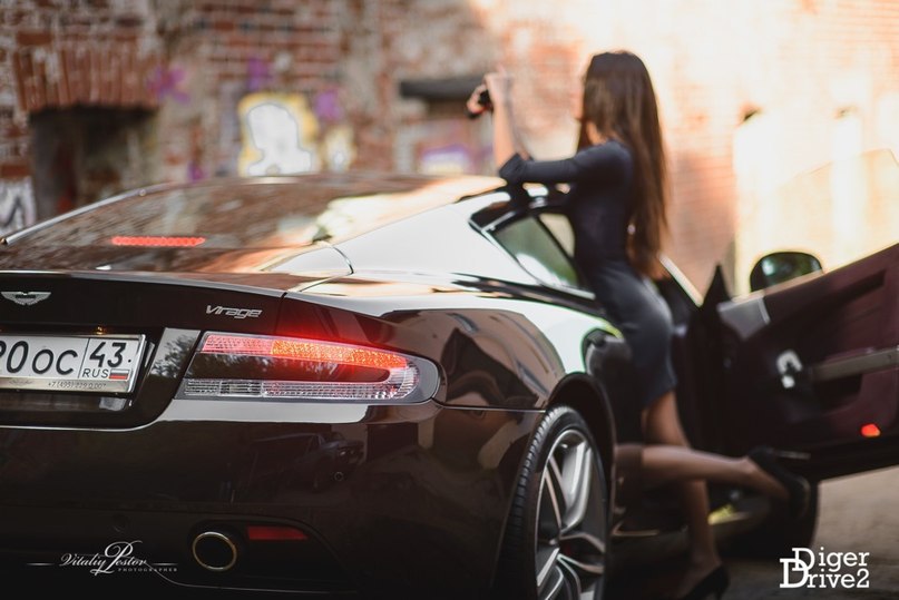 Aston Martin Virage. - 3