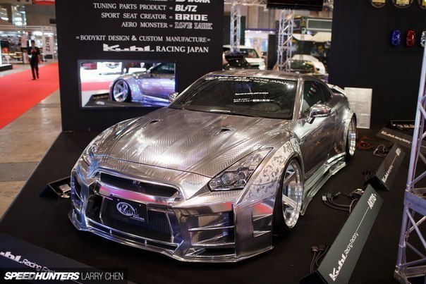 GT-R by Kuhl Racing.     : ARTIS 3D Ultimate Engraving Metal Paint. - 2