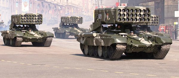 Такое ощущение, что наши разработчики боевой техники и вооружения немножко издеваются над своими ...