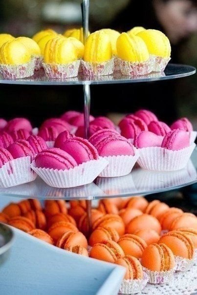...macarons - 3