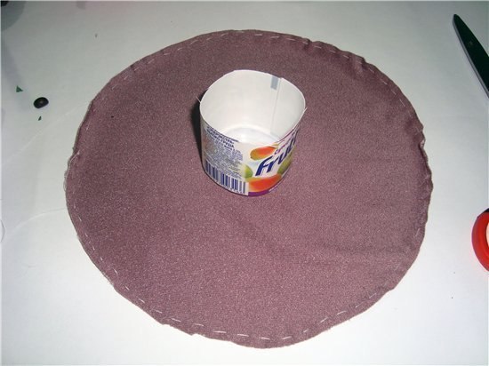 Кофейное дерево. Нам понадобится: 1) туалетная бумага; 2) кофе в зернах; 3) стаканчик от йогурта; 4) ... - 6