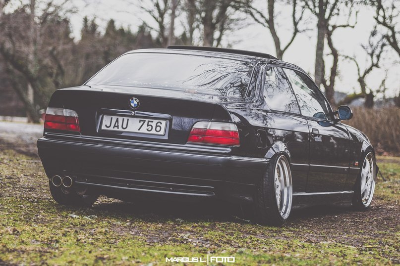 BMW 3-Series Coupe. - 4