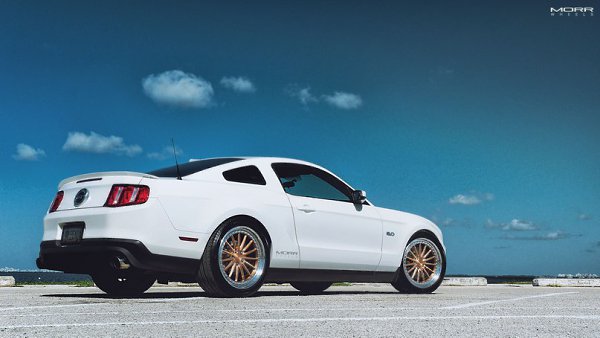 Ford Mustang GT. - 3