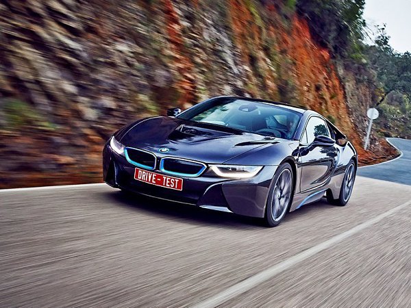 BMW i8.