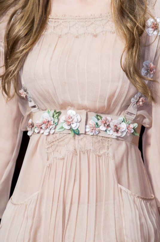 Alberta Ferretti S/S 2015 Detail - 5