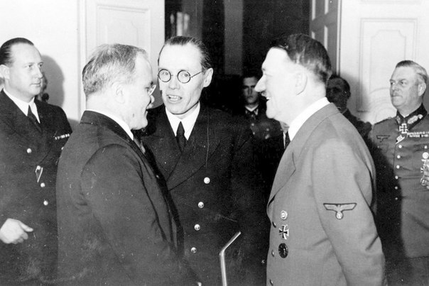 7 загадок встречи Молотова с Гитлером.13 ноября 1940 года в Берлине состоялась вторая и последняя ...